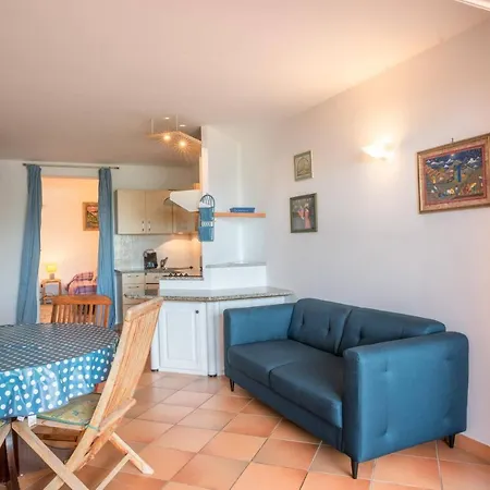 Villa Les Hauts De Pavellone *