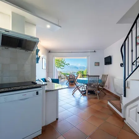 Villa Les Hauts De Pavellone *