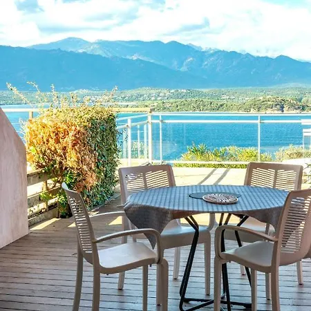 Les Hauts De Pavellone