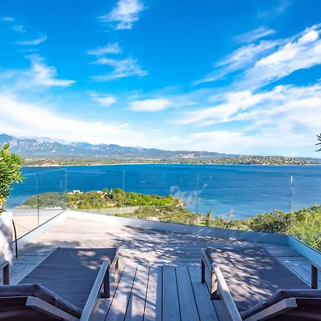 Les Hauts De Pavellone * פורטו-וישיו