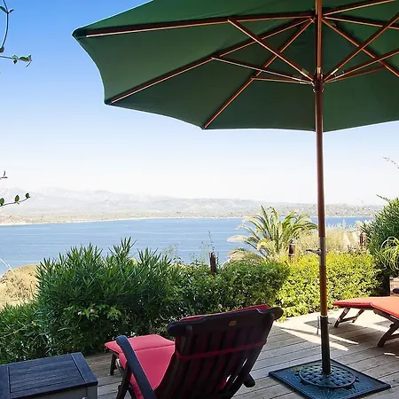 Villa Les Hauts De Pavellone *