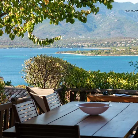Les Hauts De Pavellone 빌라 *